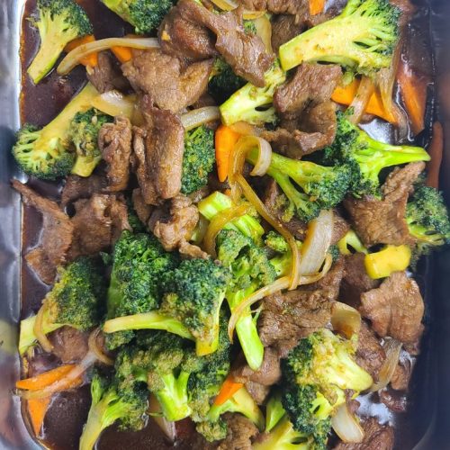Photo of beef and broccoli plate from All in Wok